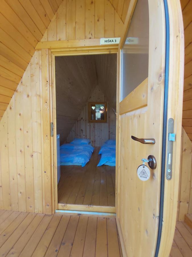 Отель Glamping Hiske Petrin Толмин Экстерьер фото