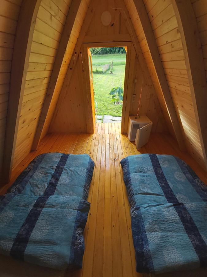 Отель Glamping Hiske Petrin Толмин Экстерьер фото